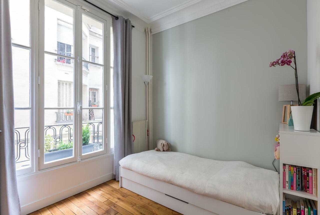 Veeve - Eiffel Elegance Apartment